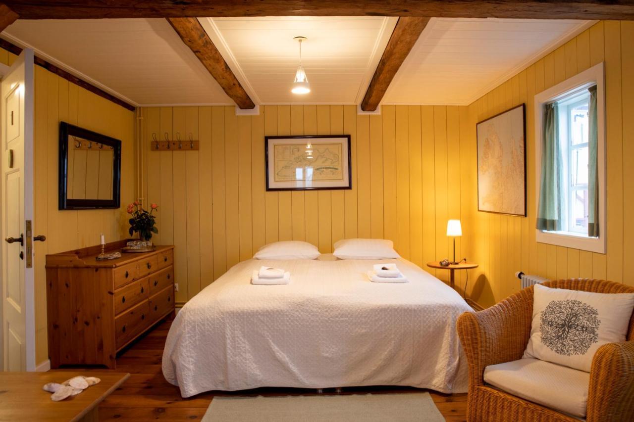 Hotel Flatey Flatey  ภายนอก รูปภาพ